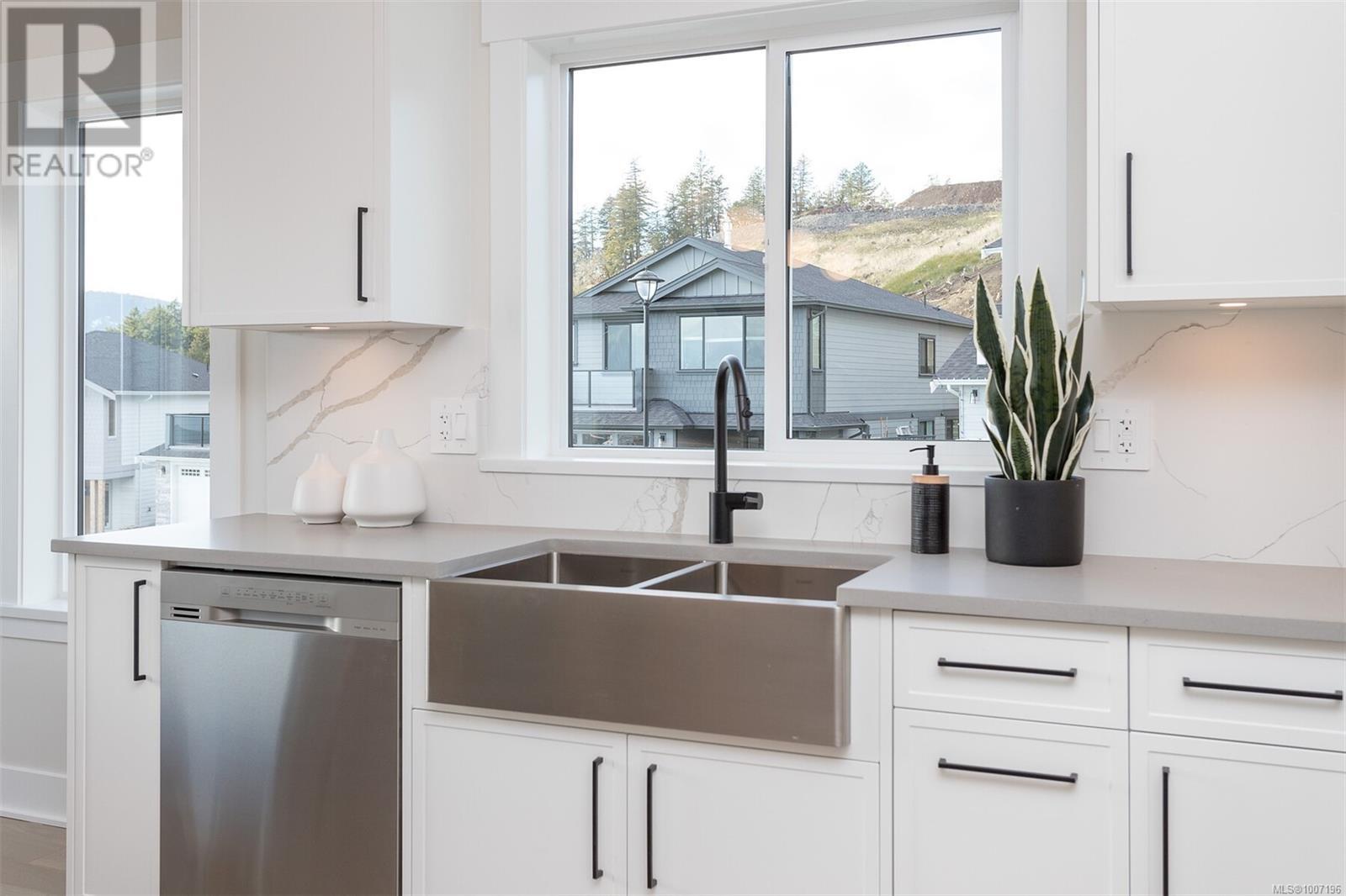 1403 Flint Ave, Langford, British Columbia