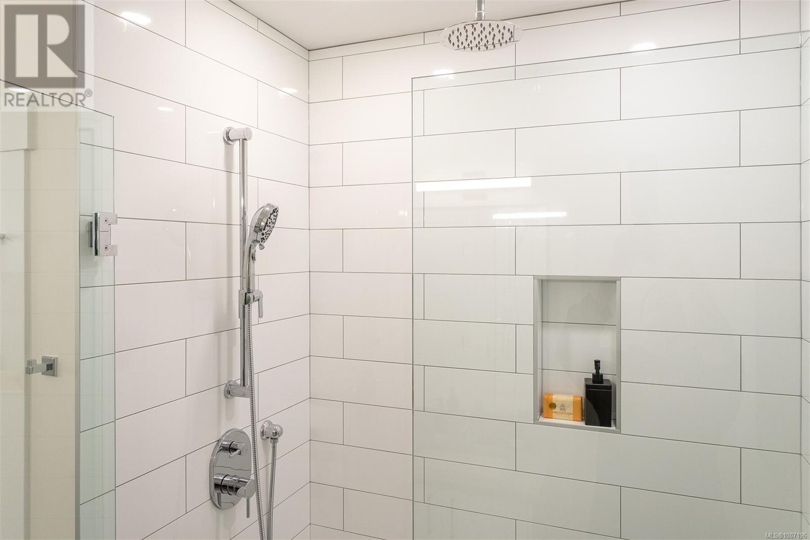 1403 Flint Ave, Langford, British Columbia