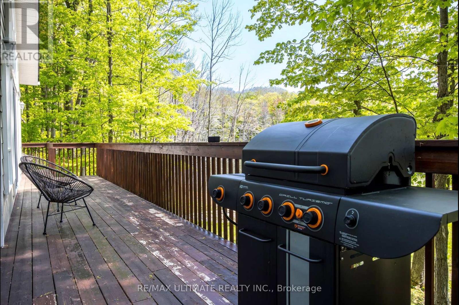 157 Farlain Lake Road W, Tiny, Ontario