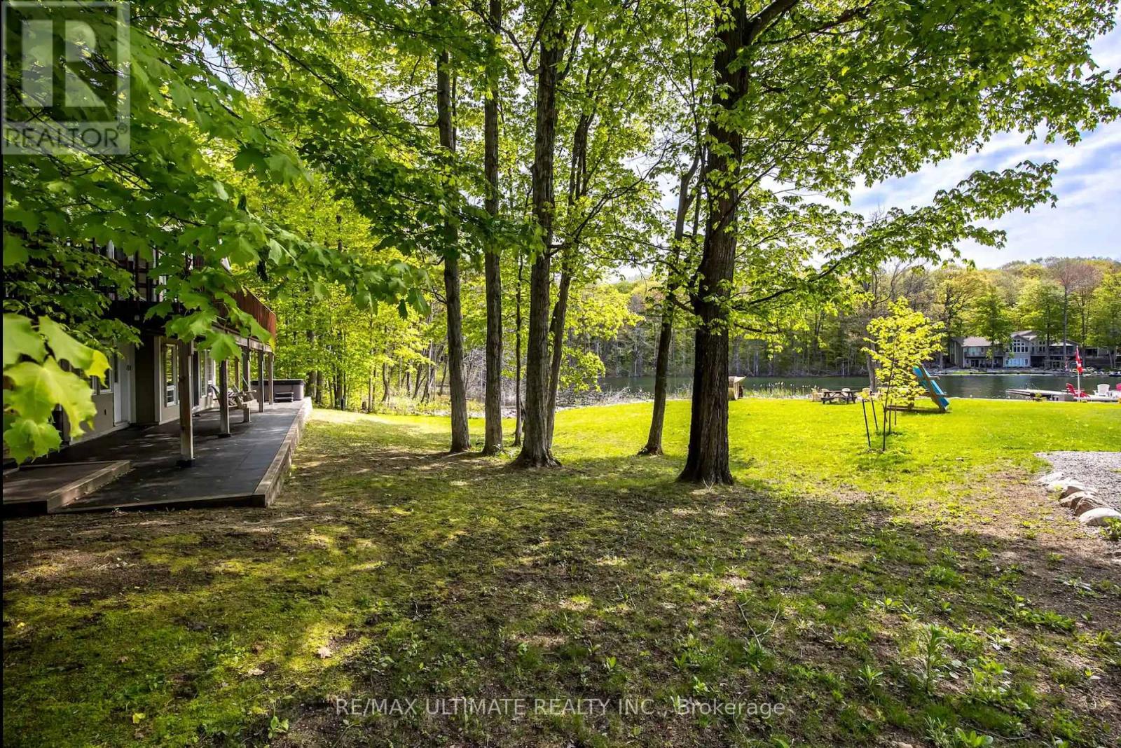 157 Farlain Lake Road W, Tiny, Ontario