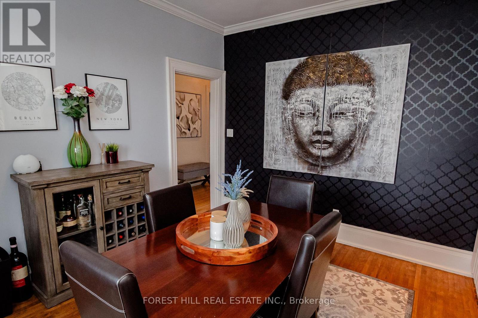 98 Central Avenue, London East (east F), Ontario