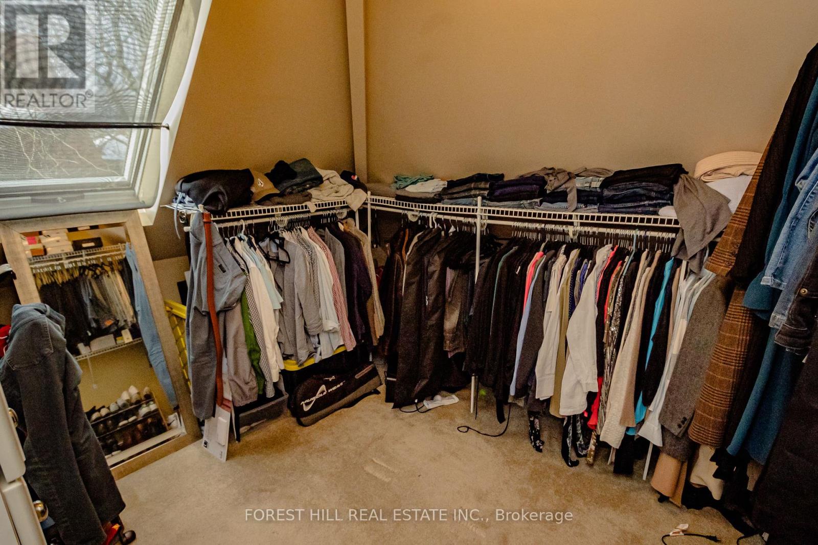 98 Central Avenue, London East (east F), Ontario