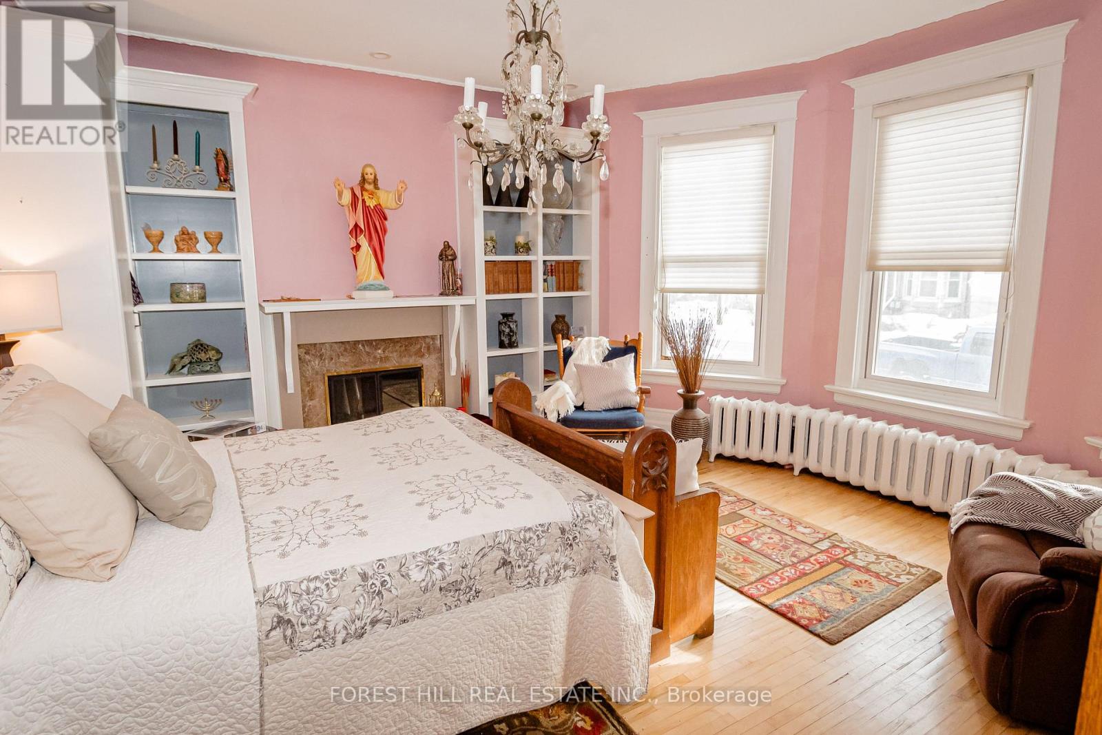 98 Central Avenue, London East (east F), Ontario