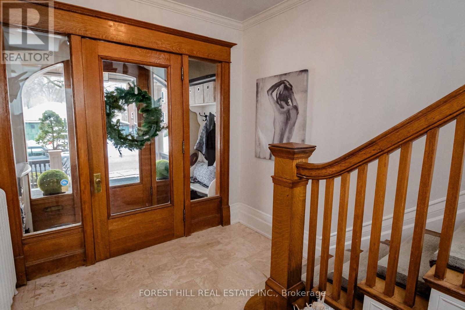 98 Central Avenue, London East (east F), Ontario