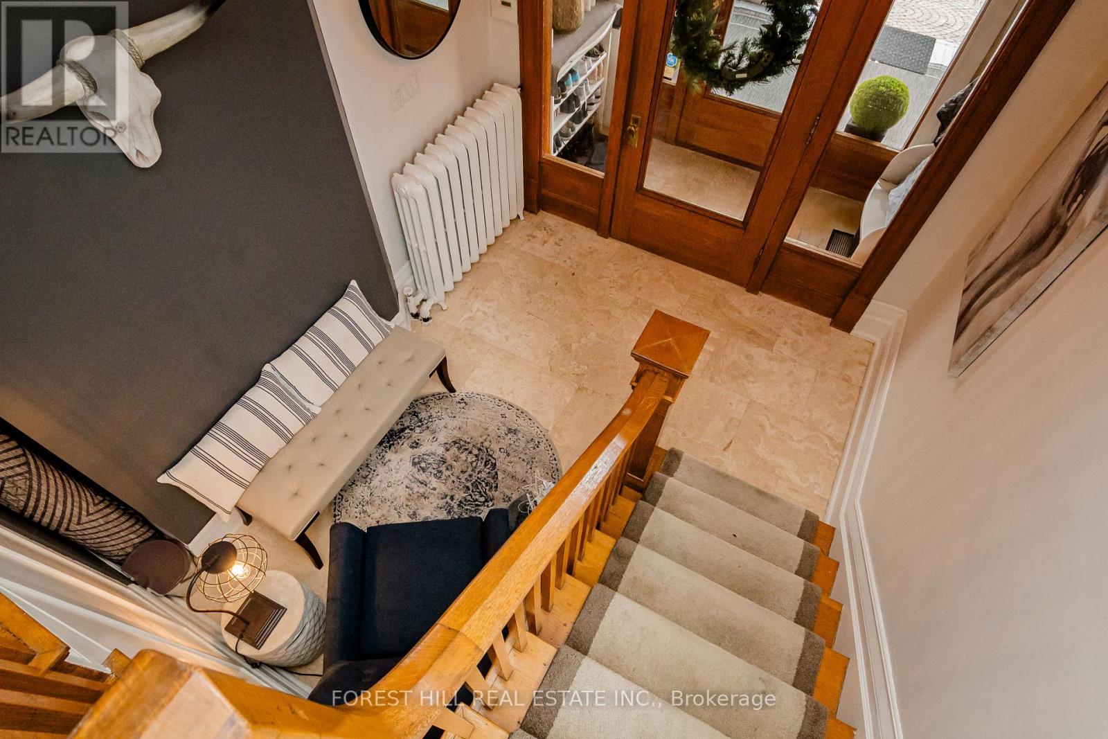 98 Central Avenue, London East (east F), Ontario