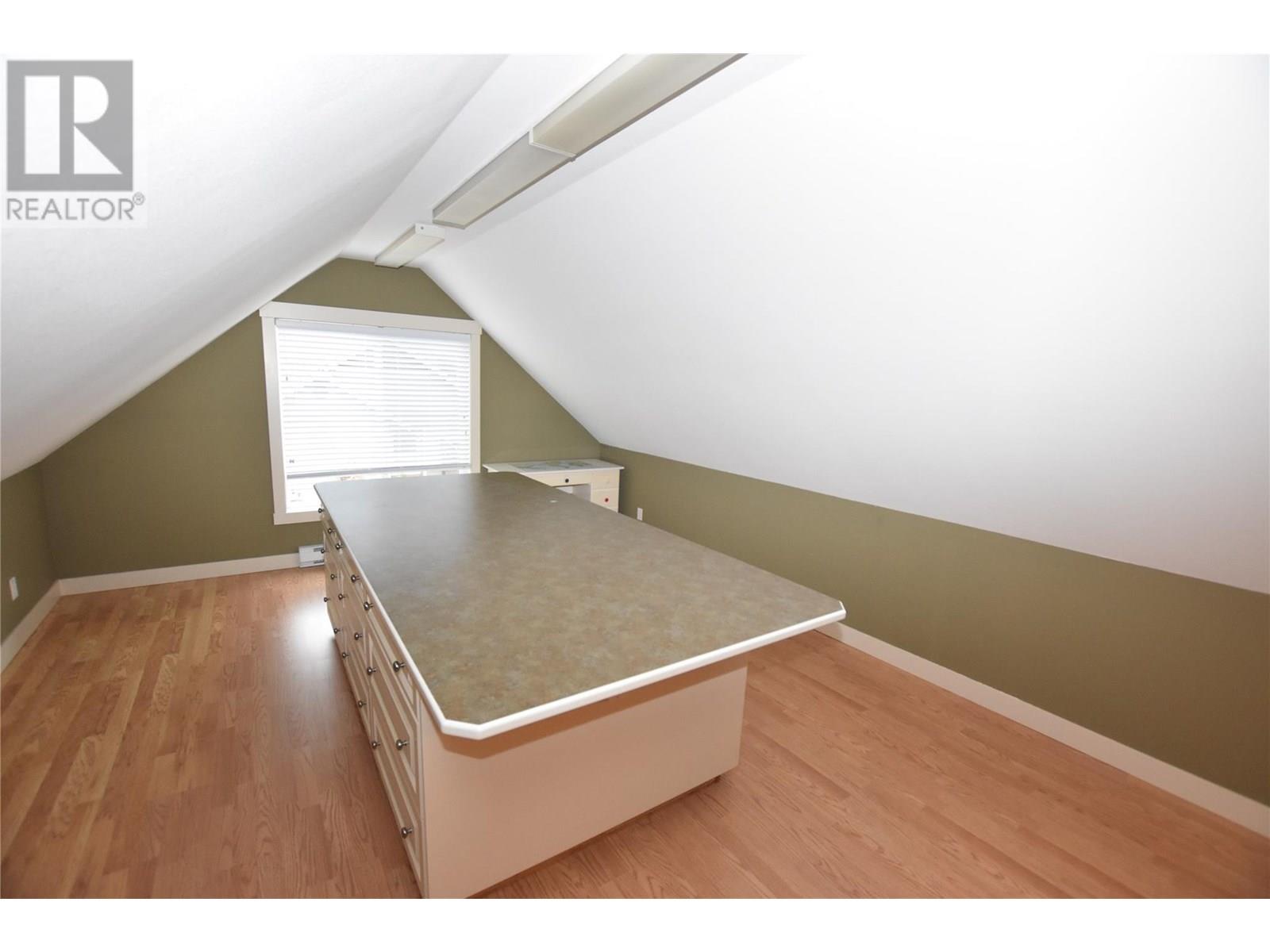 458 Ibis Avenue, Vernon, British Columbia