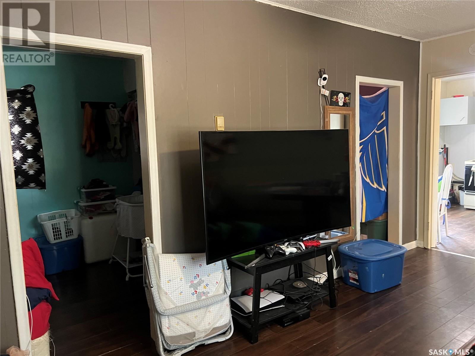 335 1st Avenue E, Porcupine Plain, Saskatchewan