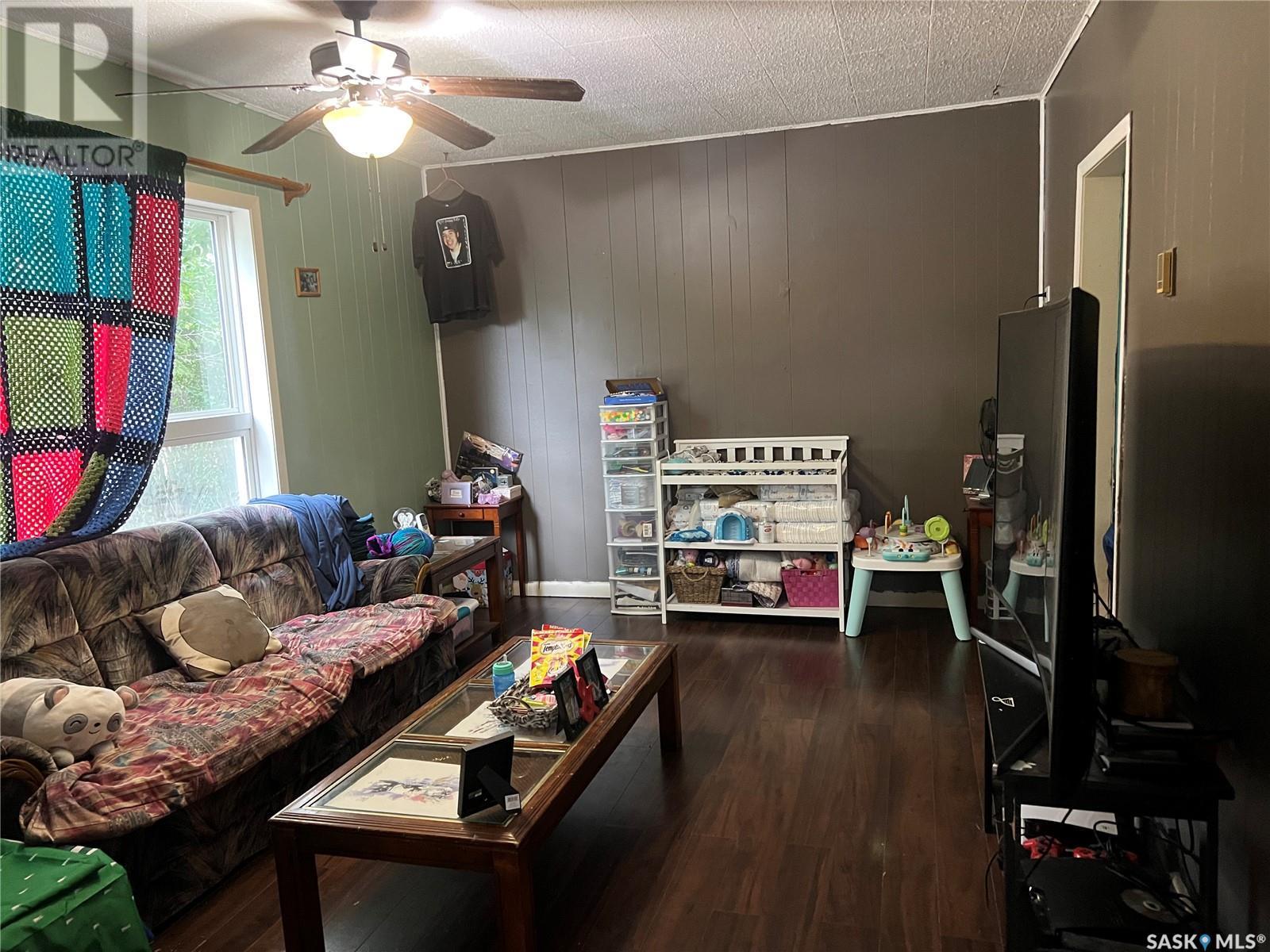 335 1st Avenue E, Porcupine Plain, Saskatchewan