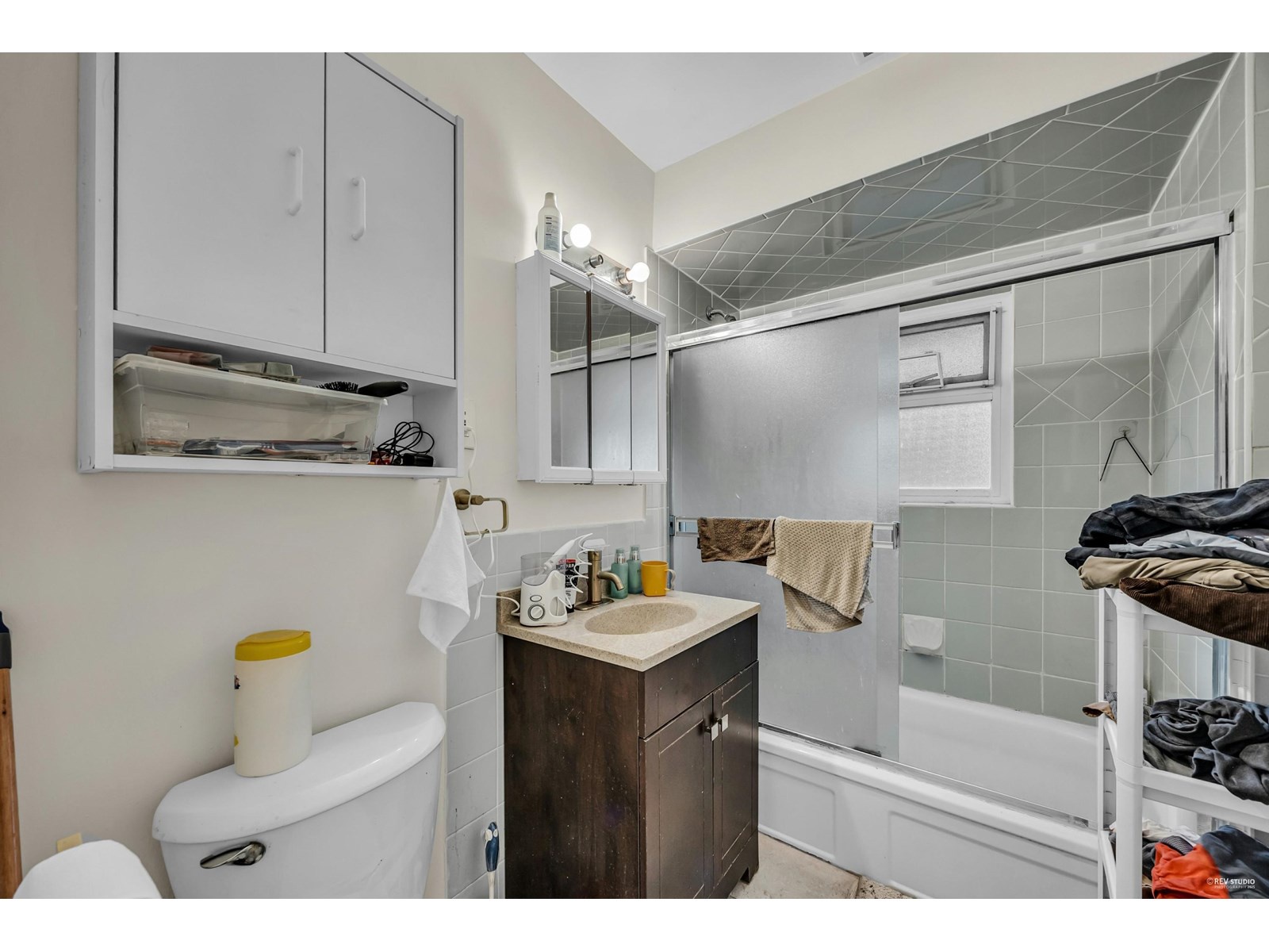 14920 Kew Drive, Surrey, British Columbia