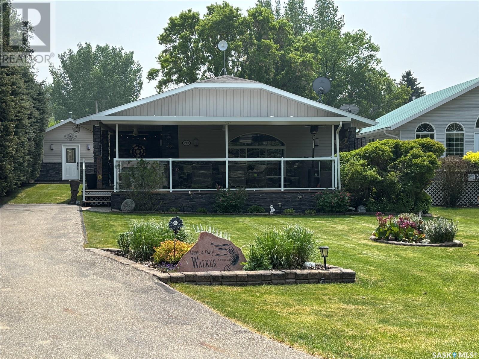 219 Sovereign Crescent, Coteau Beach, Saskatchewan