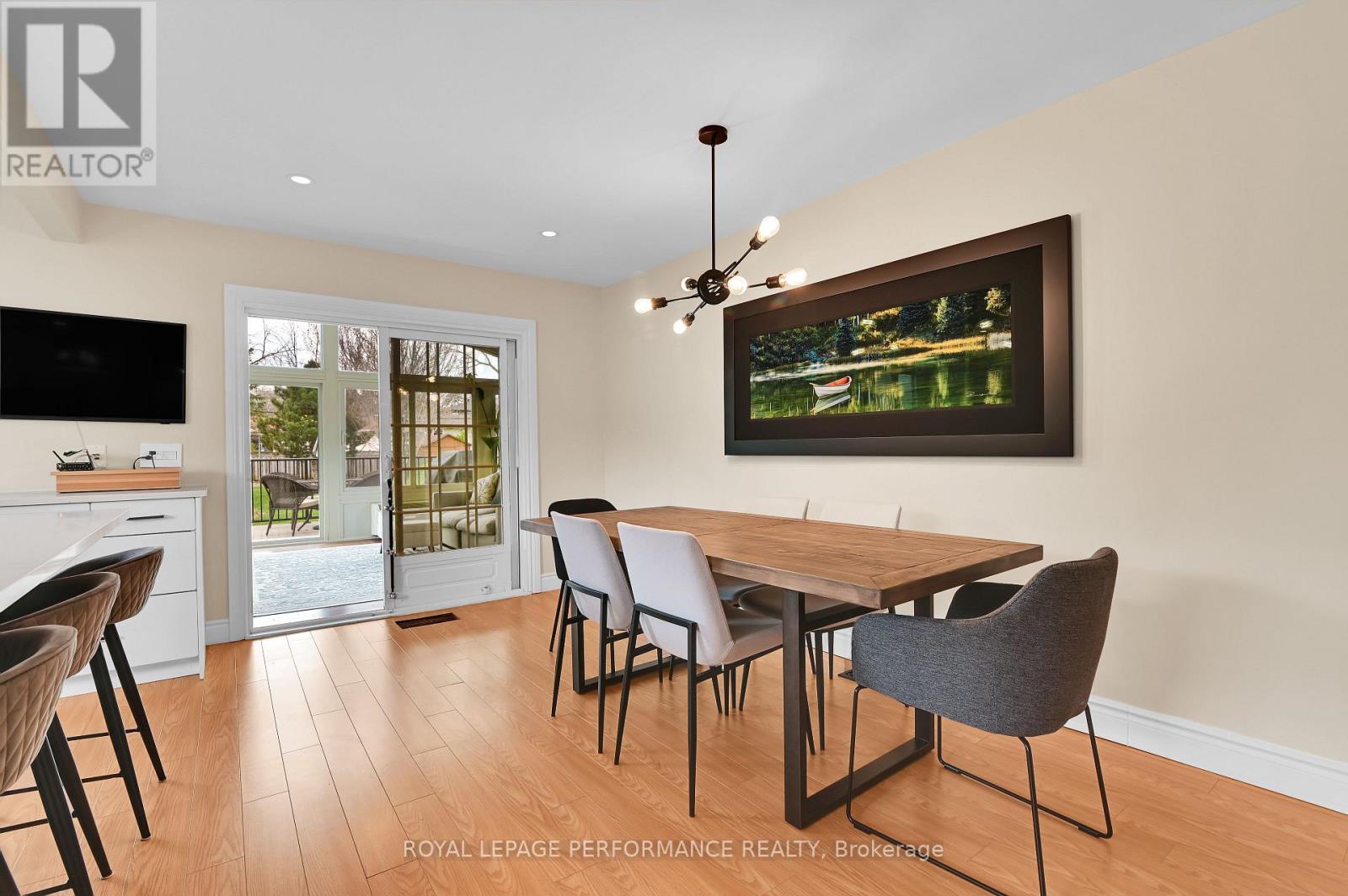 328 Pleasant Park Road, Ottawa, Ontario