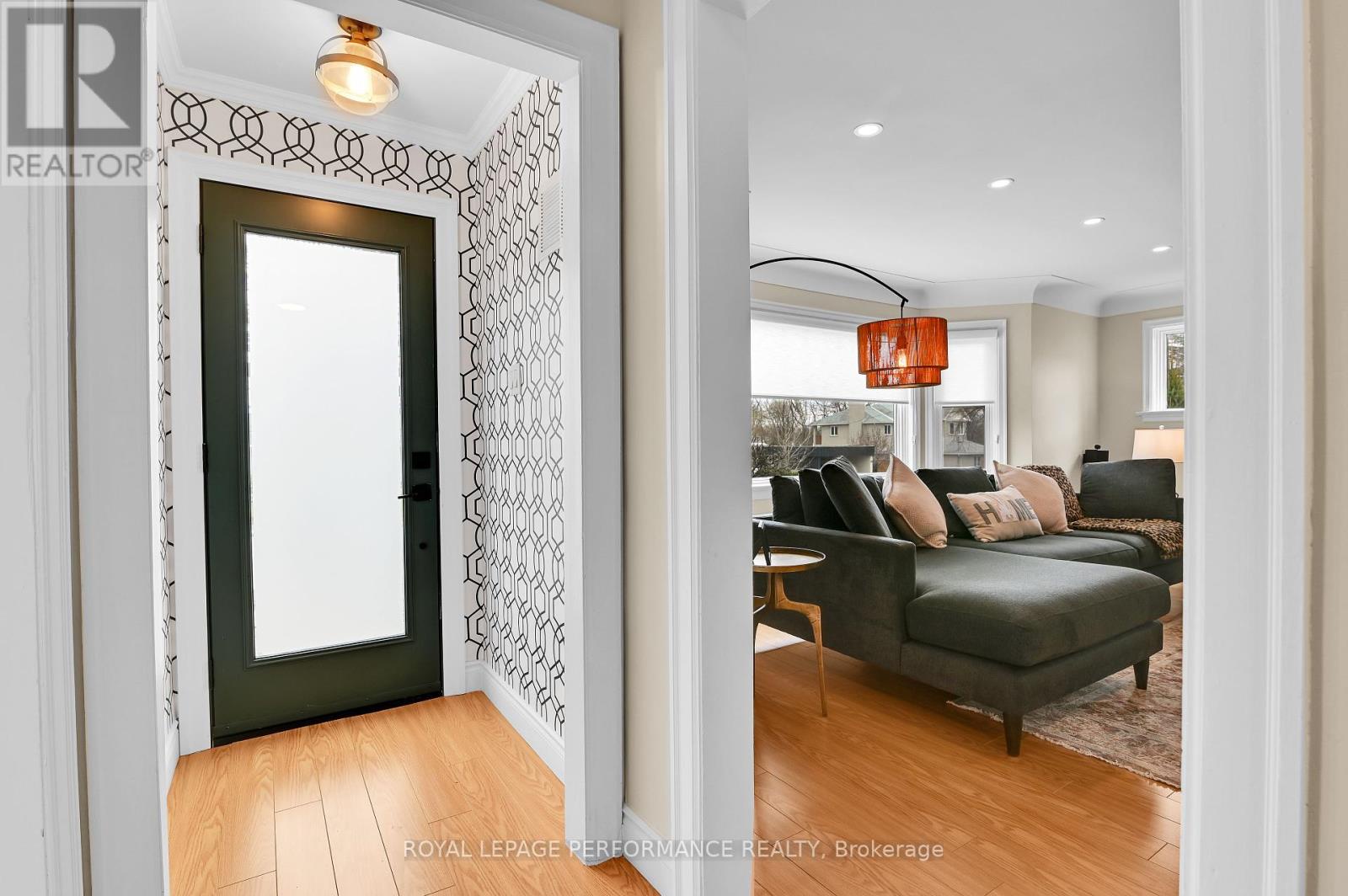 328 Pleasant Park Road, Ottawa, Ontario