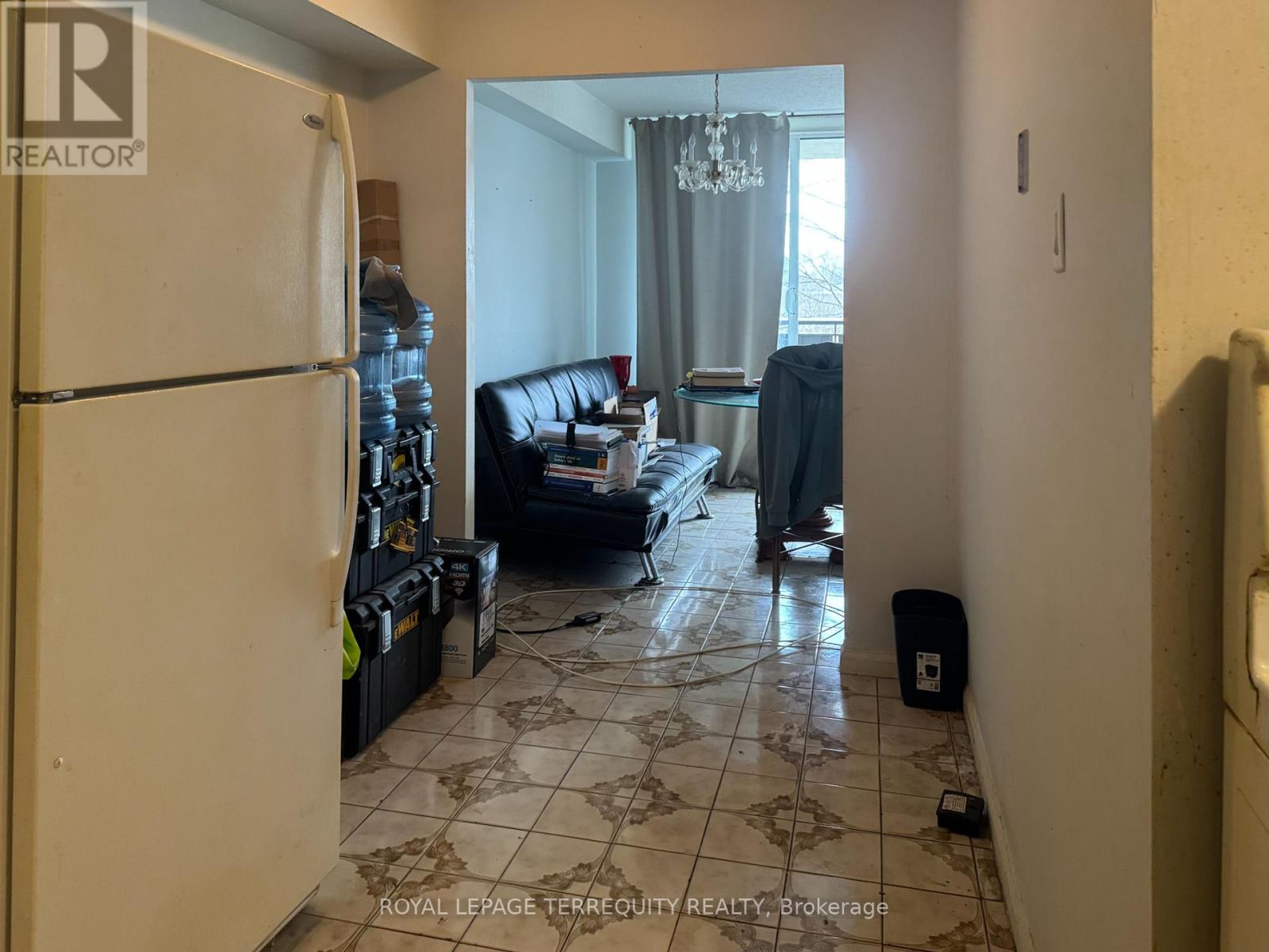 409 - 15 London Green Court, Toronto (glenfield-jane Heights), Ontario