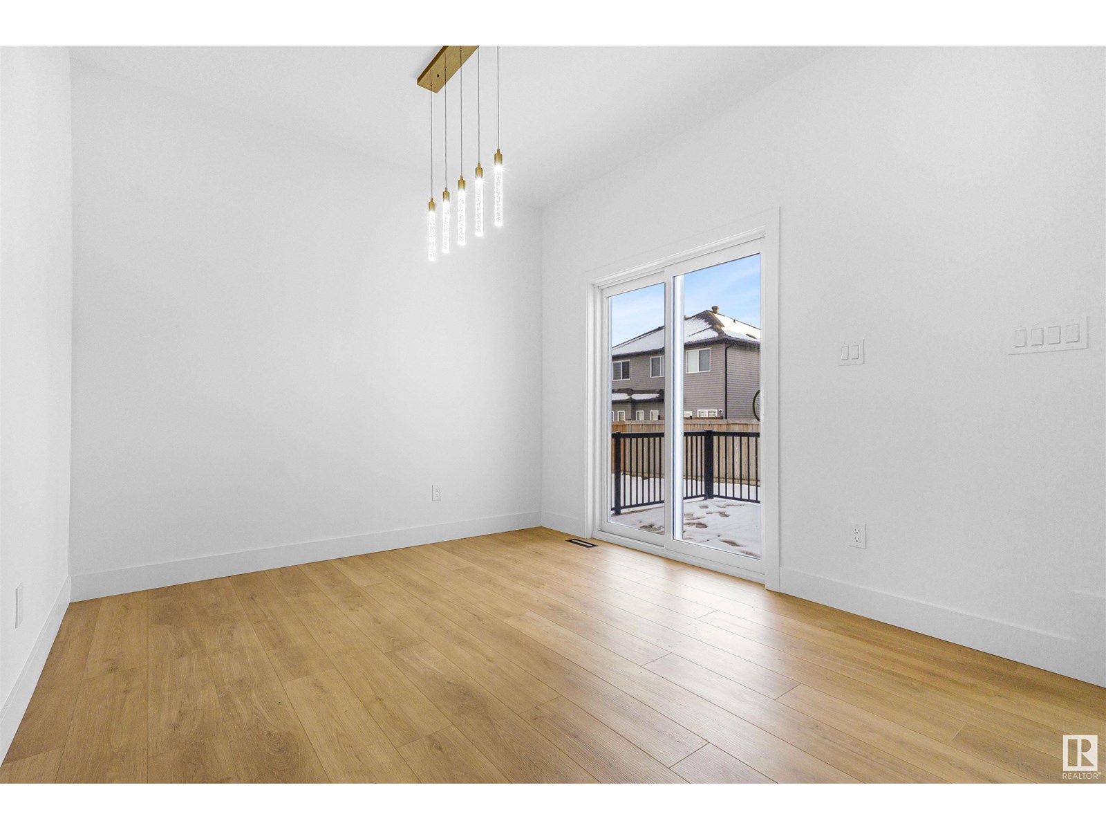 745 Astoria Wy, Devon, Alberta