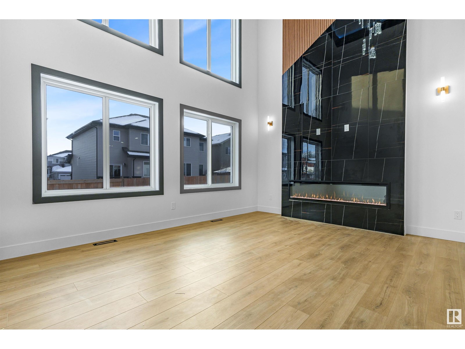 745 Astoria Wy, Devon, Alberta