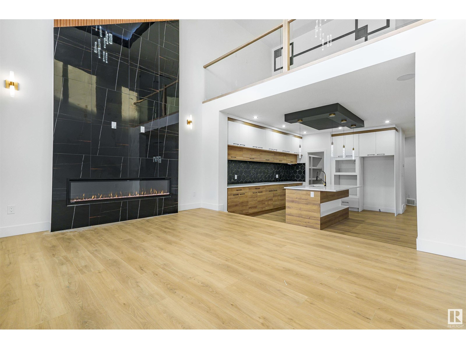 745 Astoria Wy, Devon, Alberta