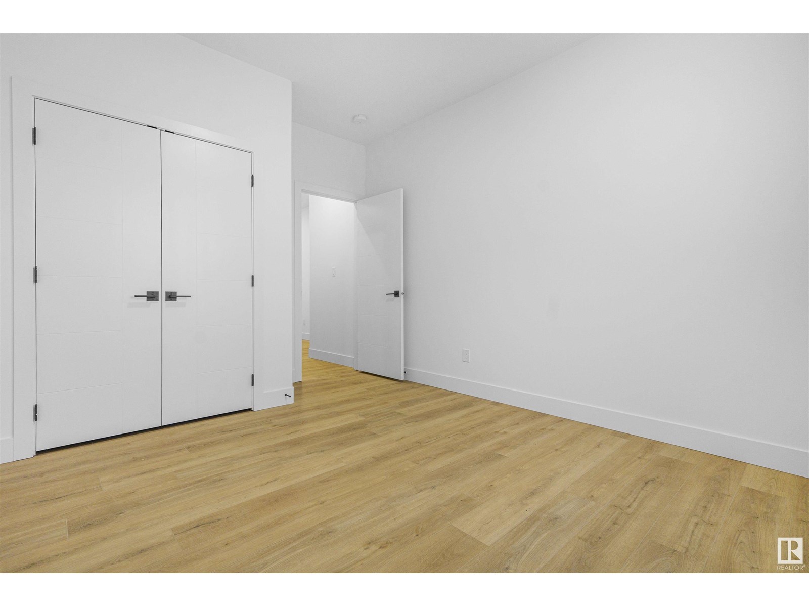 745 Astoria Wy, Devon, Alberta