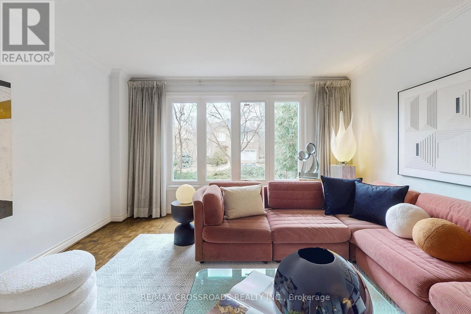 8 Orchid Court, Toronto (st. Andrew-windfields), Ontario