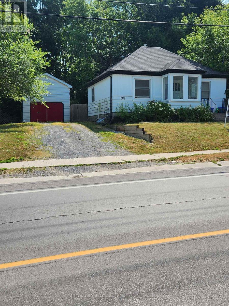 809 Portsmouth Avenue, Kingston (central City West), Ontario