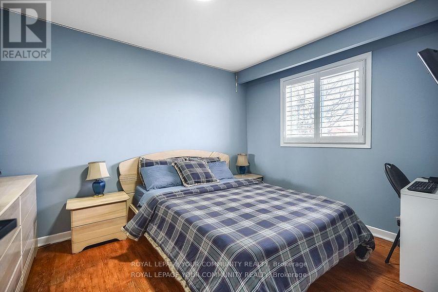 18 Terryellen Crescent, Toronto (markland Wood), Ontario