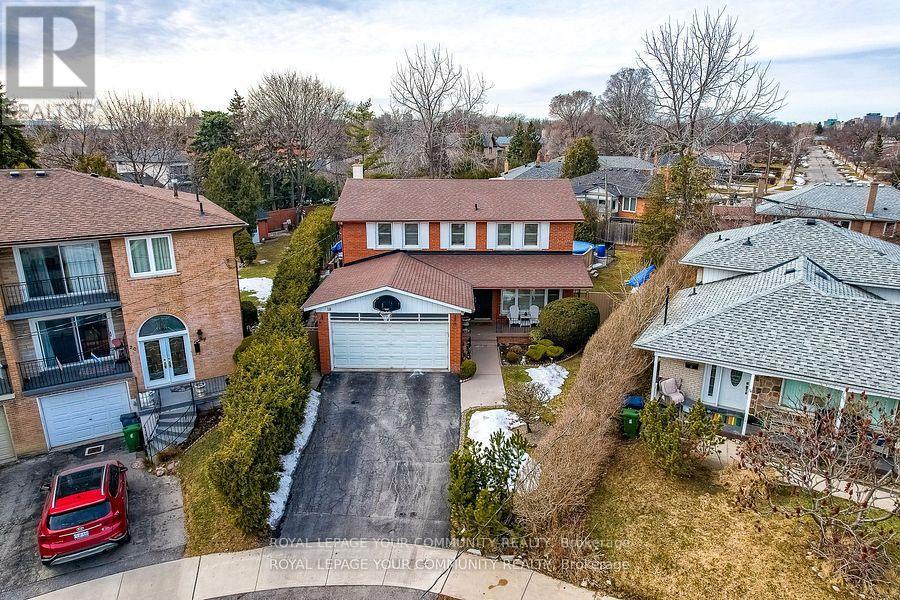 18 Terryellen Crescent, Toronto (markland Wood), Ontario