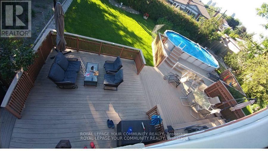 18 Terryellen Crescent, Toronto (markland Wood), Ontario