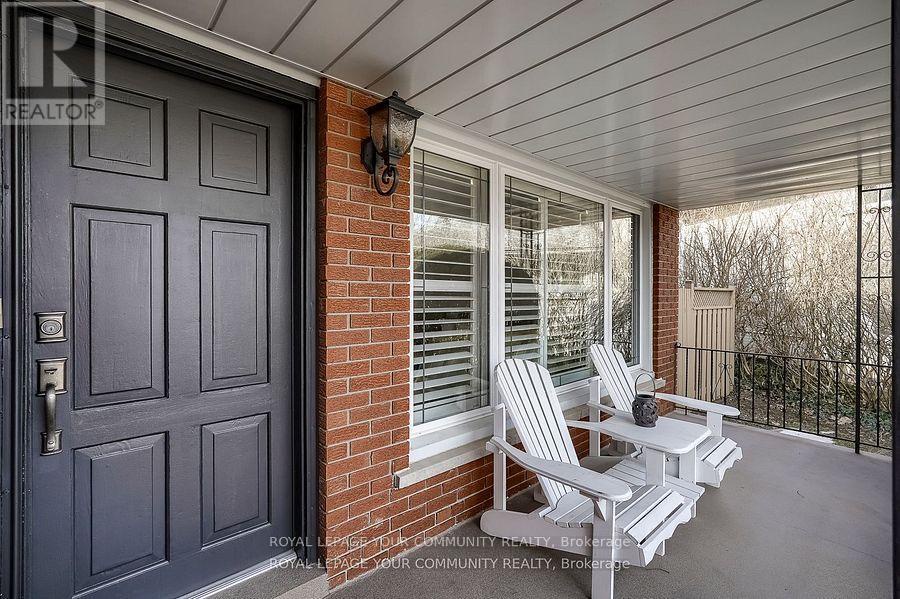 18 Terryellen Crescent, Toronto (markland Wood), Ontario