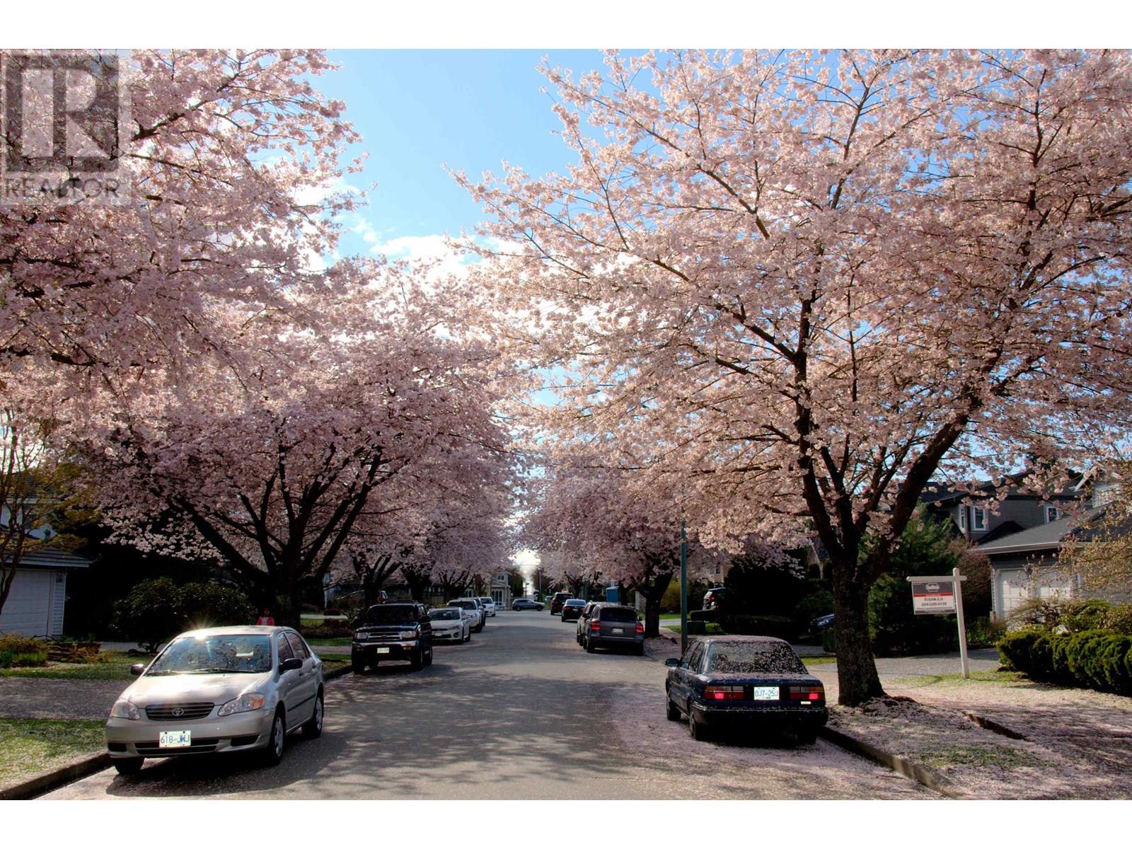 6823 Grant Place, Burnaby, British Columbia