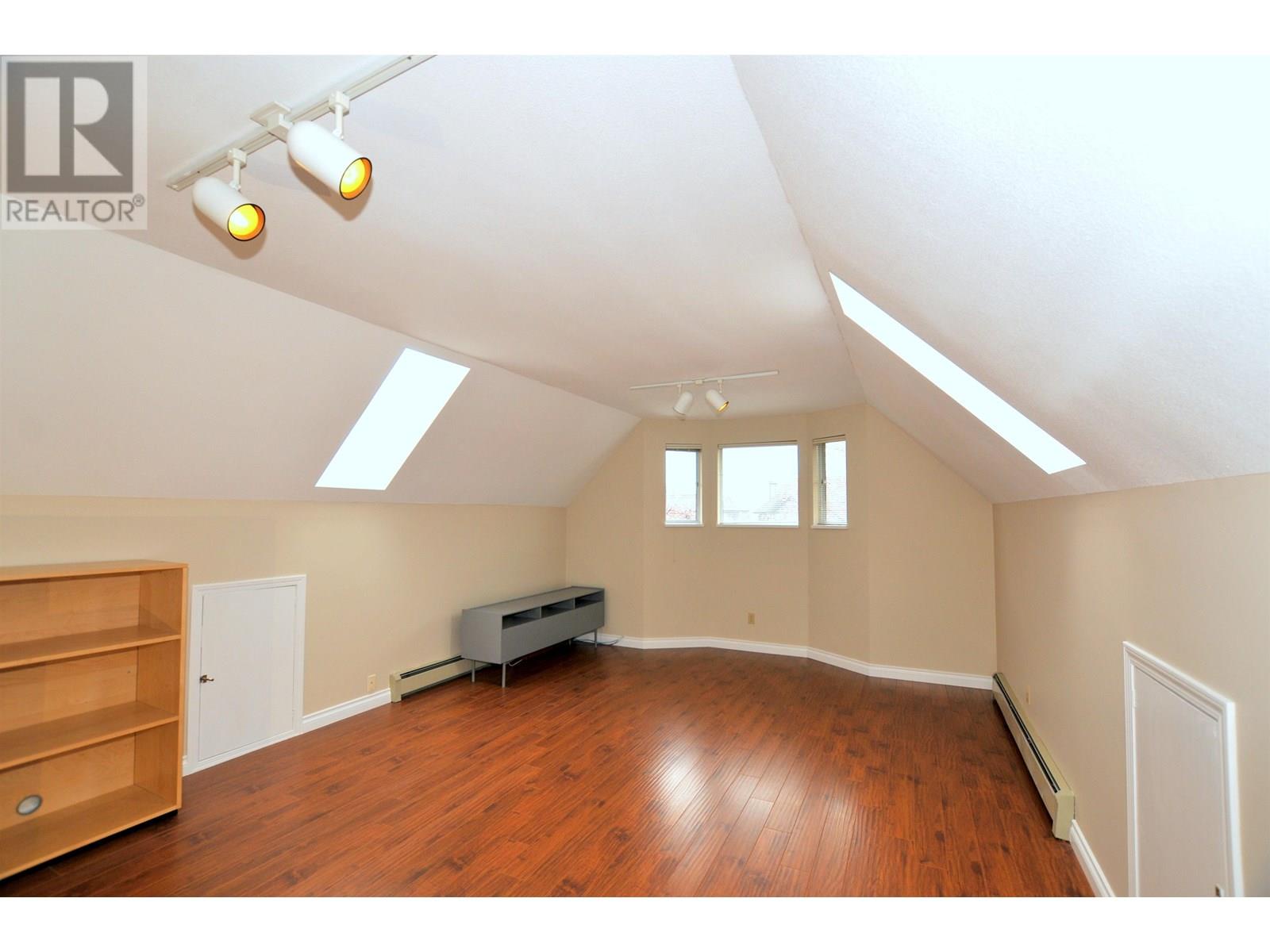 6823 Grant Place, Burnaby, British Columbia