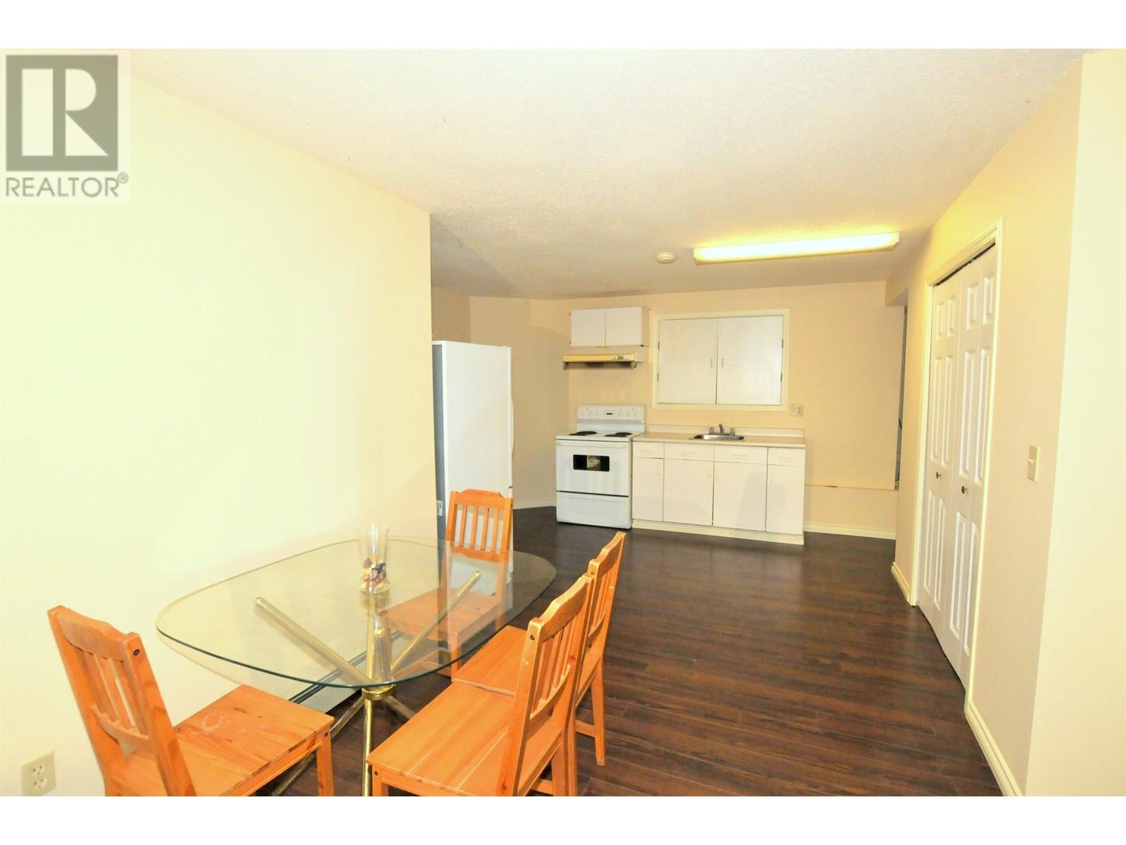 6823 Grant Place, Burnaby, British Columbia