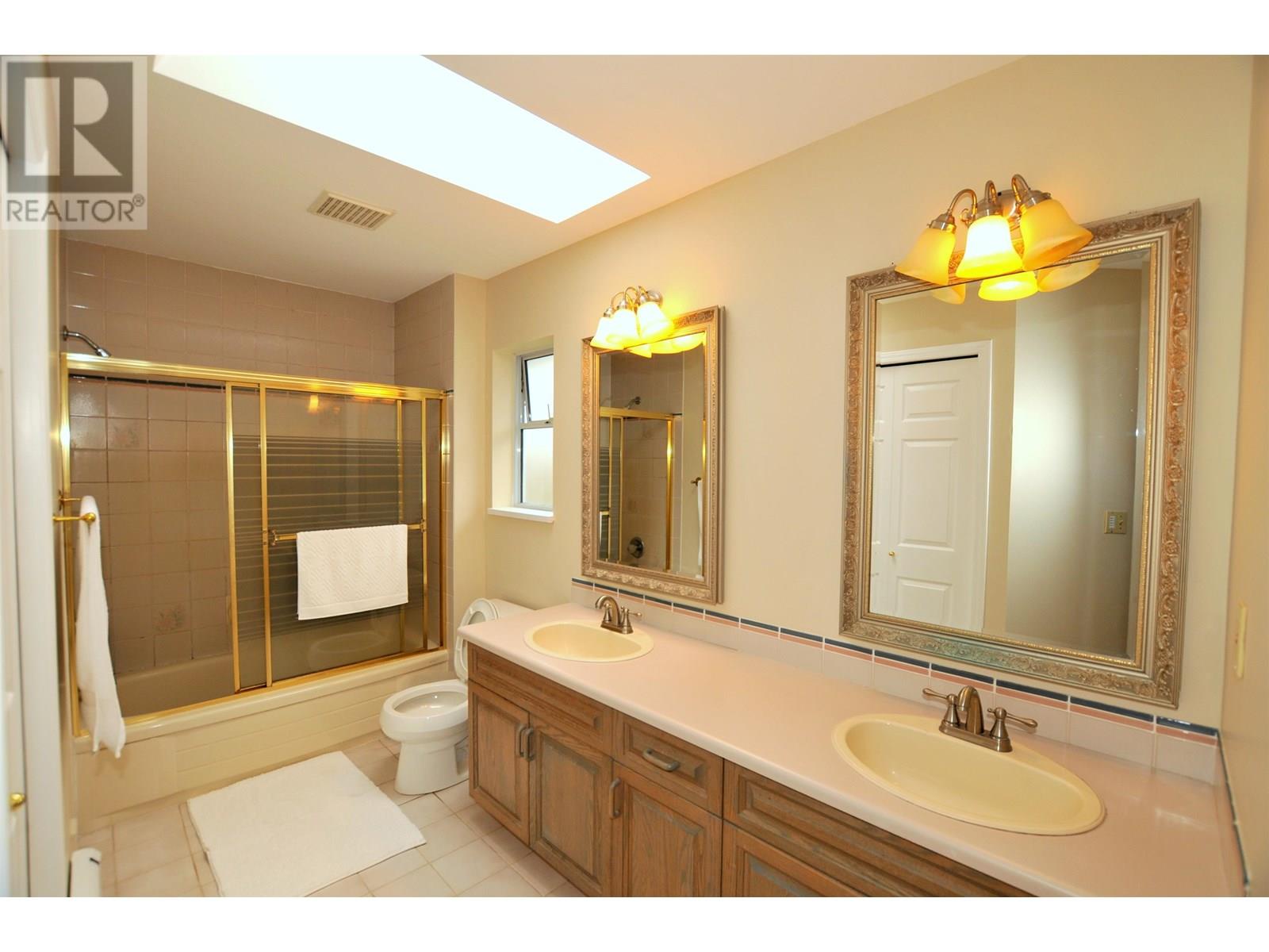 6823 Grant Place, Burnaby, British Columbia