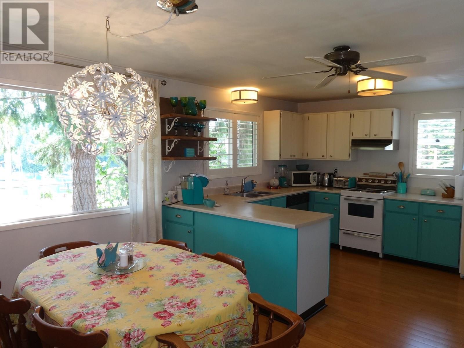 13173 Sexw'amin Street, Garden Bay, British Columbia