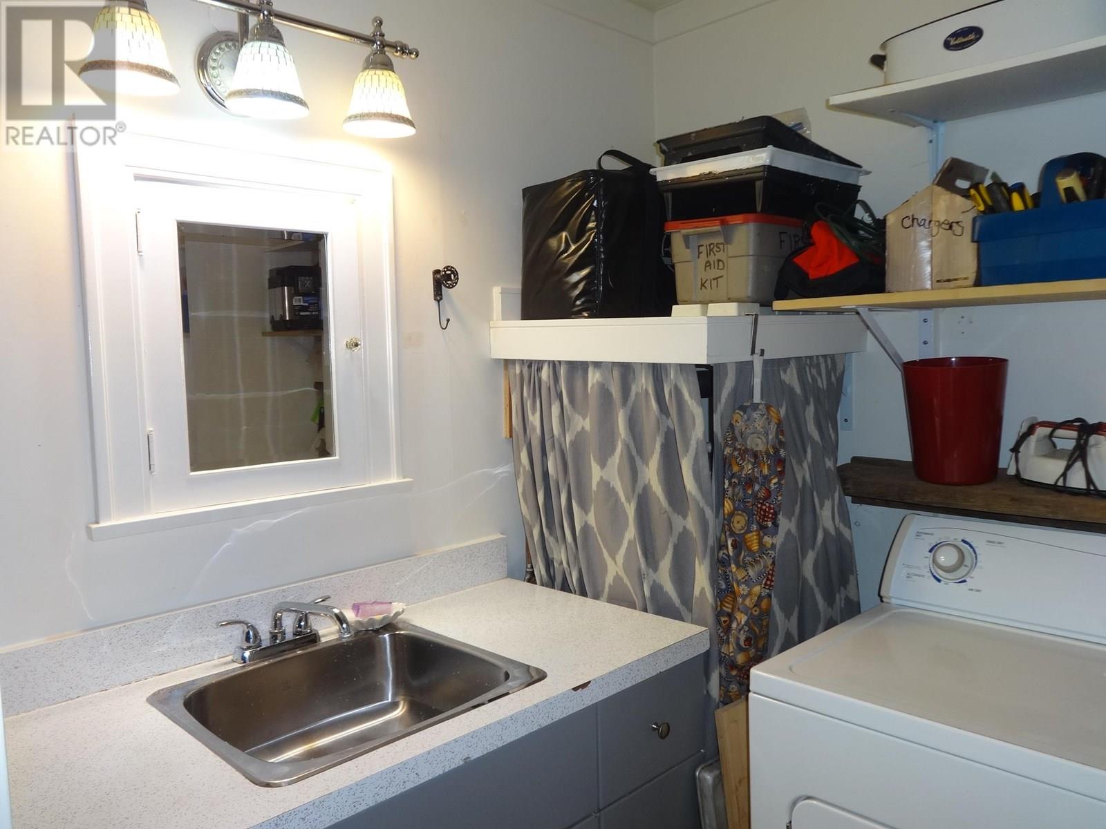 13173 Sexw'amin Street, Garden Bay, British Columbia