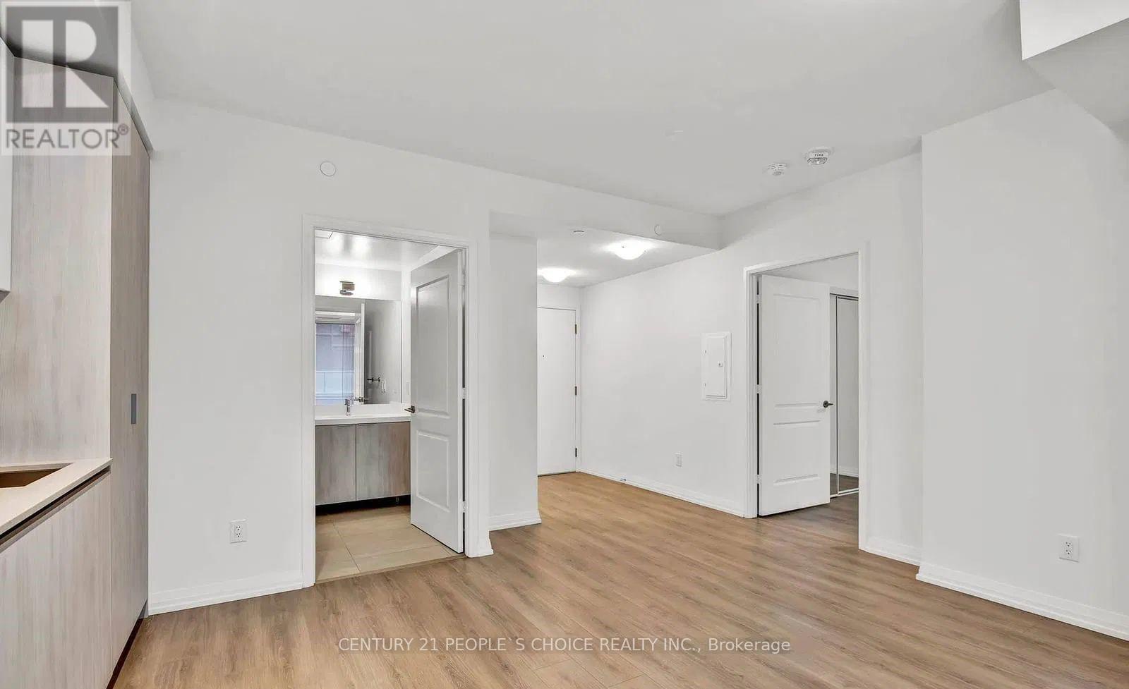 602 - 8 Widmer Street, Toronto (waterfront Communities), Ontario