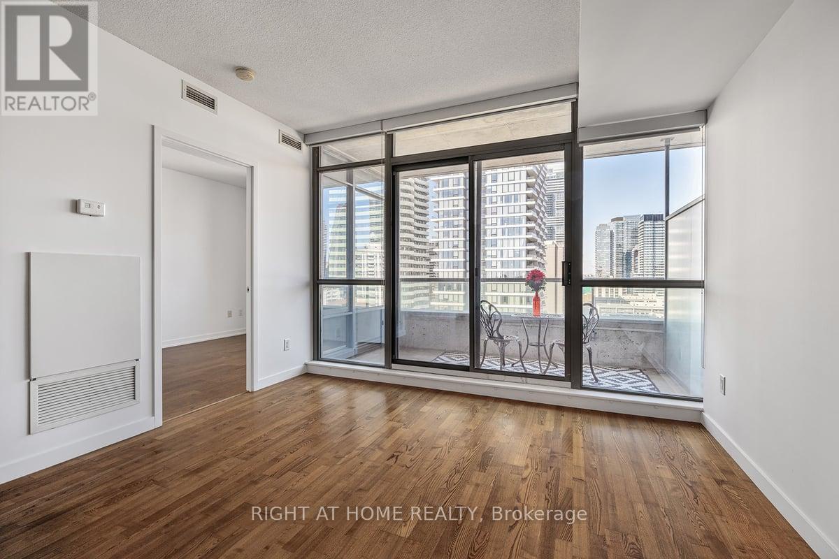 2104 - 281 Mutual Street, Toronto (church-yonge Corridor), Ontario