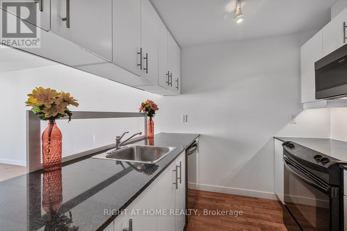 2104 - 281 Mutual Street, Toronto (church-yonge Corridor), Ontario