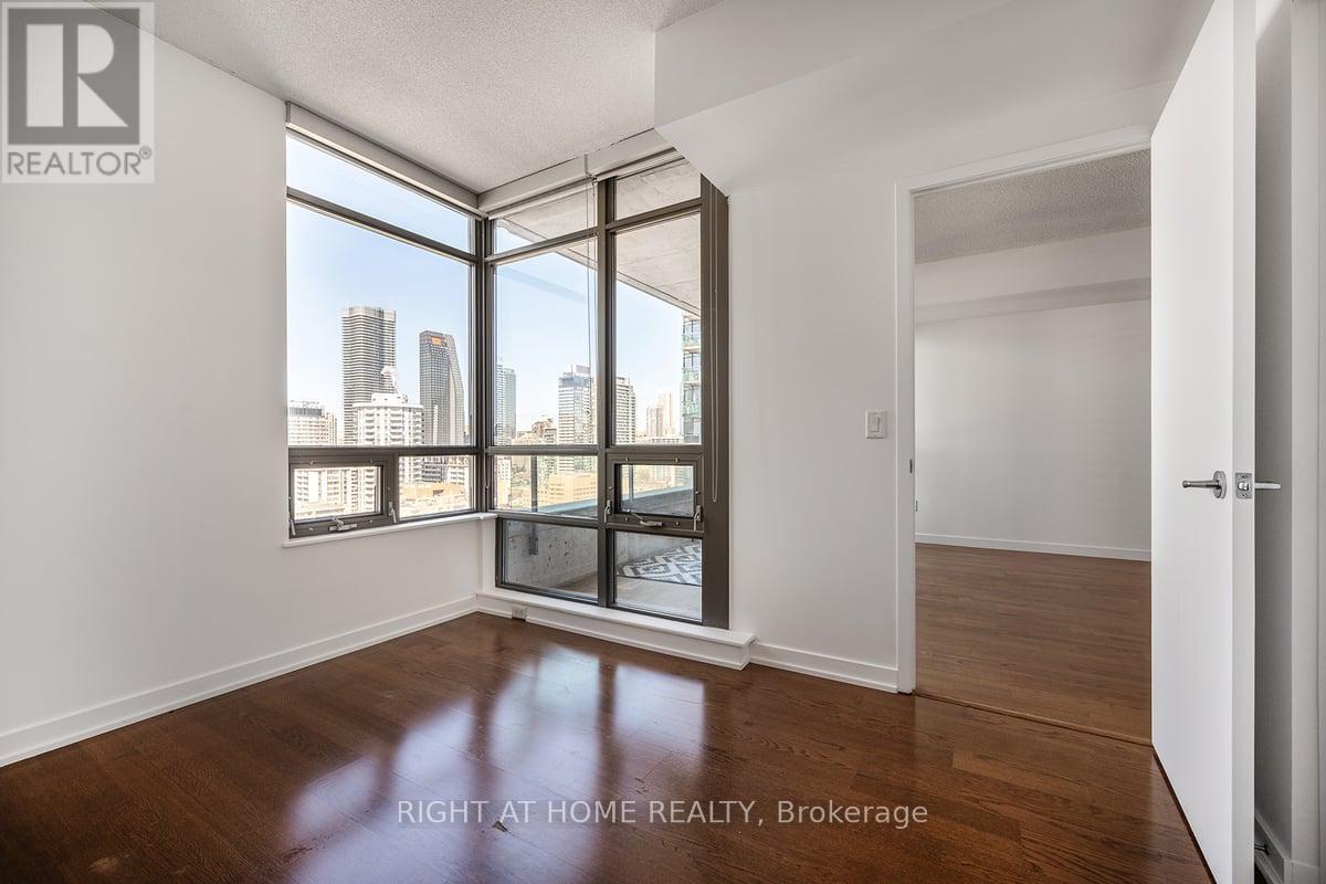 2104 - 281 Mutual Street, Toronto (church-yonge Corridor), Ontario