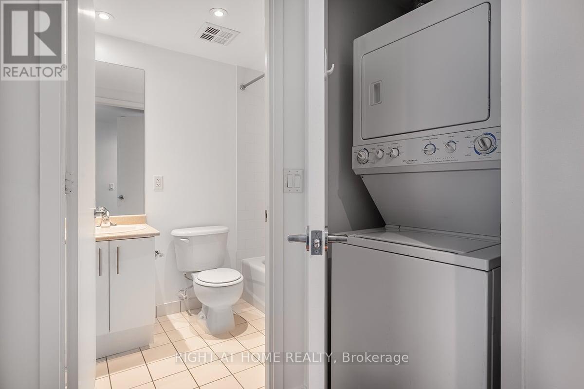 2104 - 281 Mutual Street, Toronto (church-yonge Corridor), Ontario