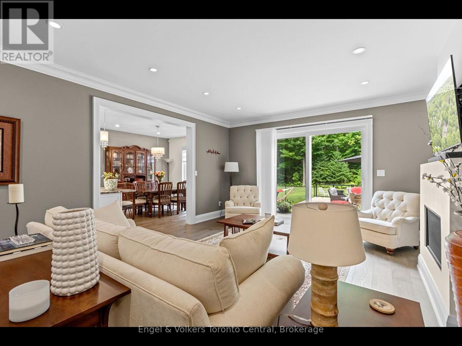 81 Spruce Street, Tiny, Ontario