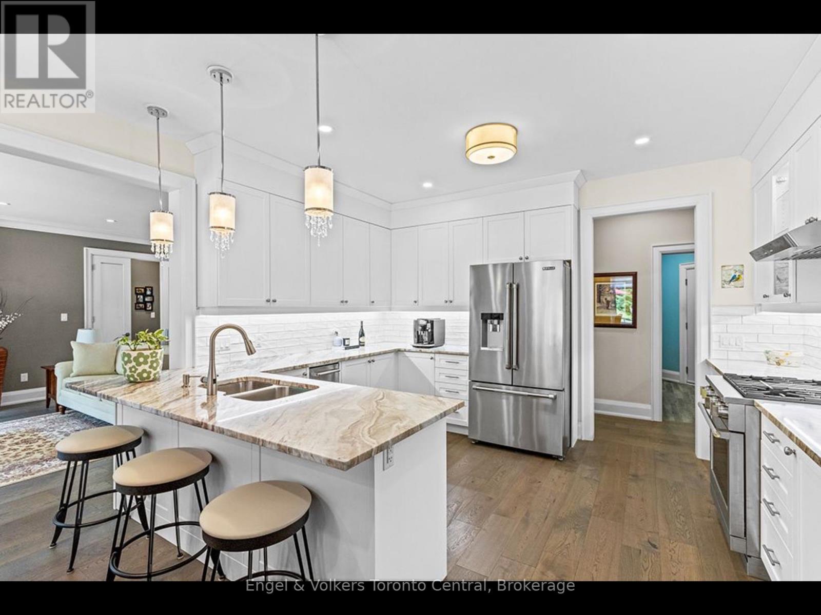 81 Spruce Street, Tiny, Ontario