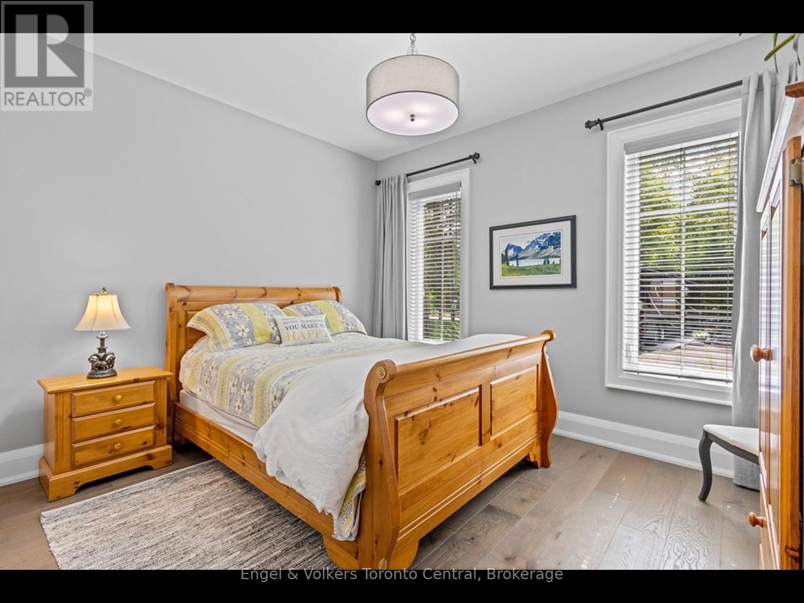 81 Spruce Street, Tiny, Ontario