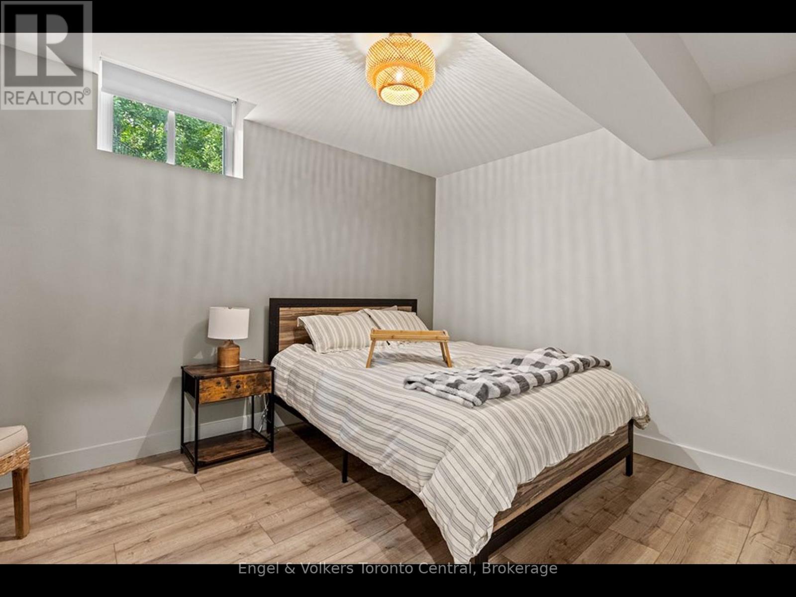 81 Spruce Street, Tiny, Ontario