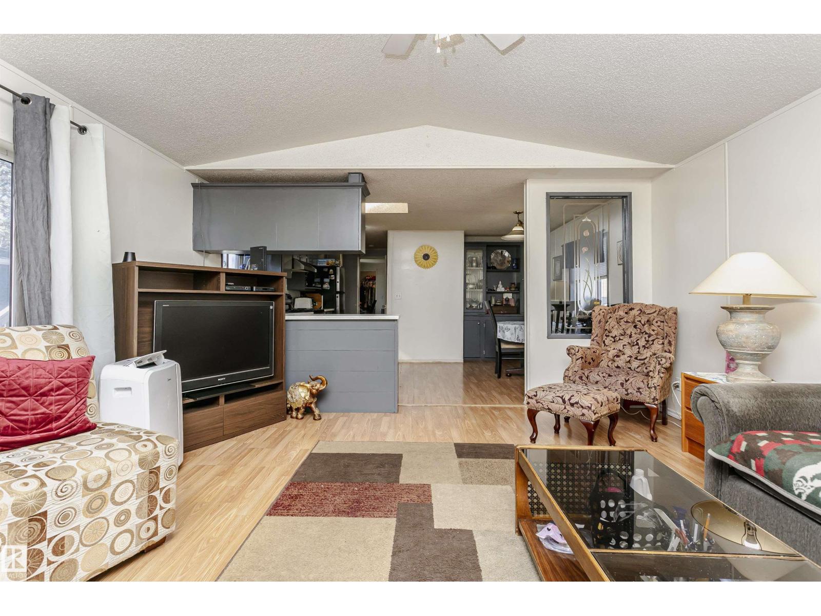 16 Willow Park Estates, Leduc, Alberta