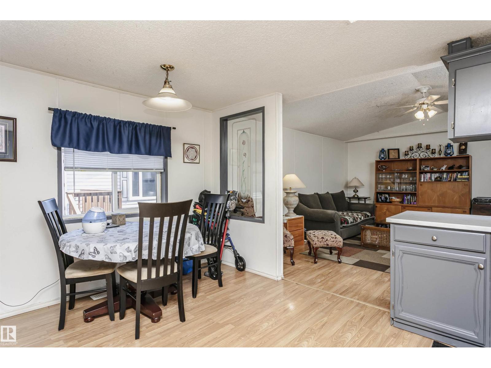 16 Willow Park Estates, Leduc, Alberta