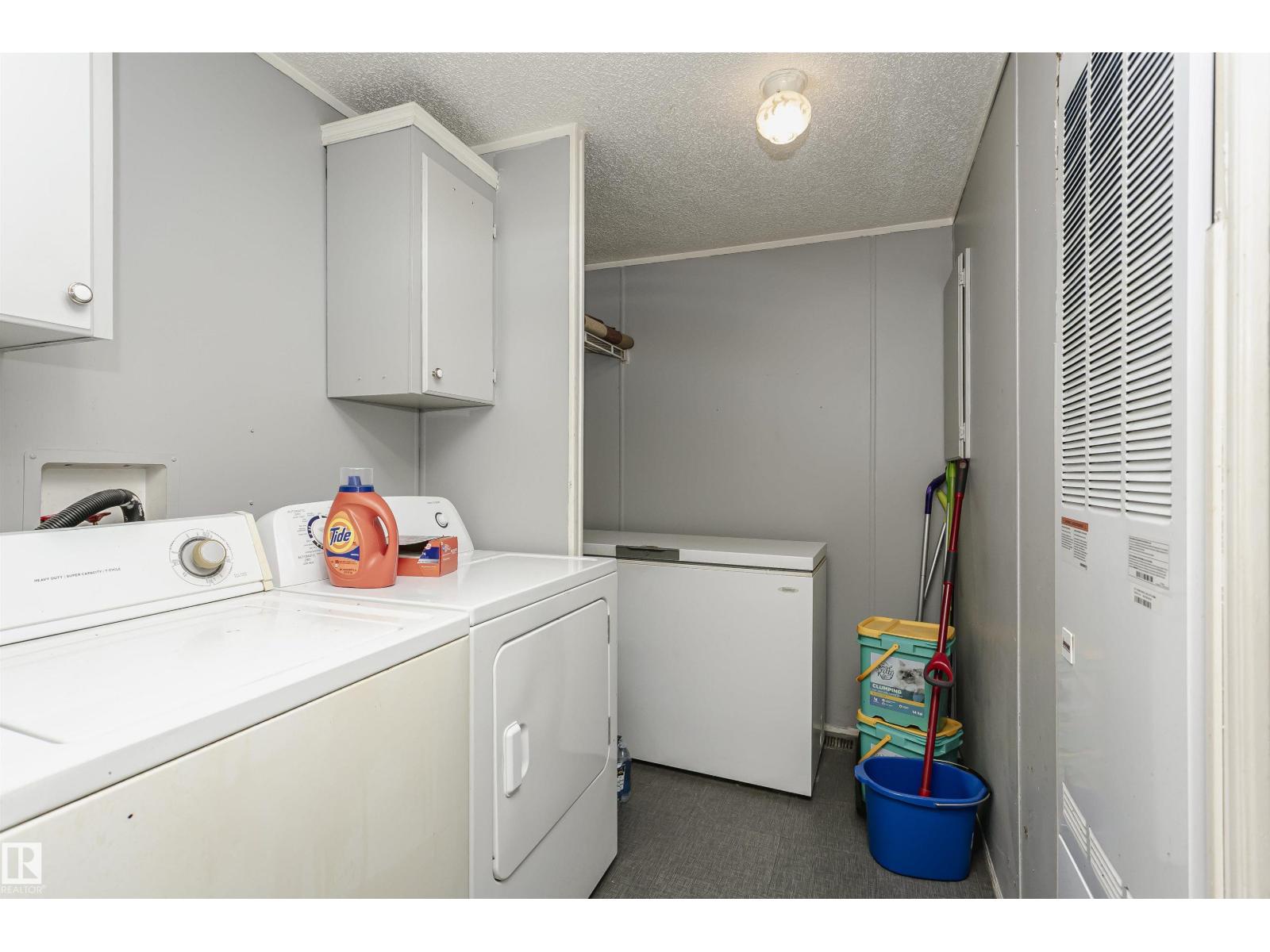 16 Willow Park Estates, Leduc, Alberta