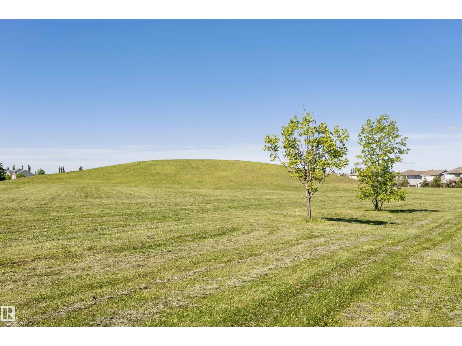 16 Willow Park Estates, Leduc, Alberta