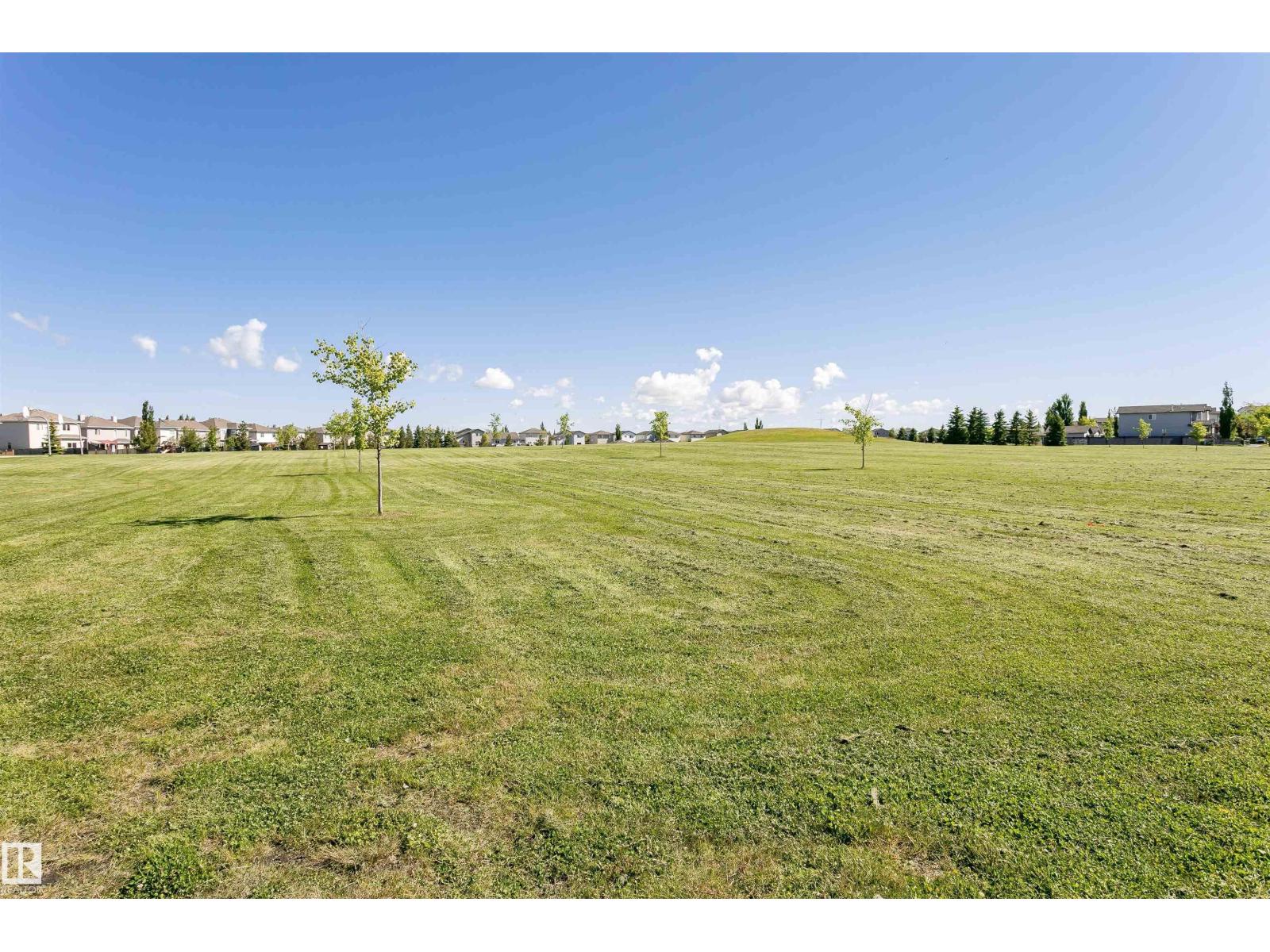 16 Willow Park Estates, Leduc, Alberta