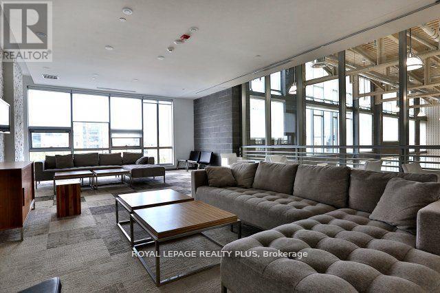 812 - 360 Square One Drive, Mississauga (city Centre), Ontario