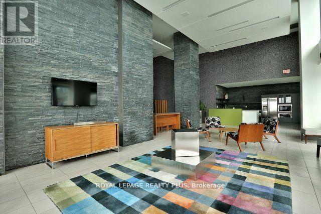 812 - 360 Square One Drive, Mississauga (city Centre), Ontario