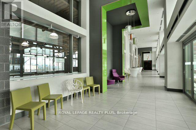 812 - 360 Square One Drive, Mississauga (city Centre), Ontario